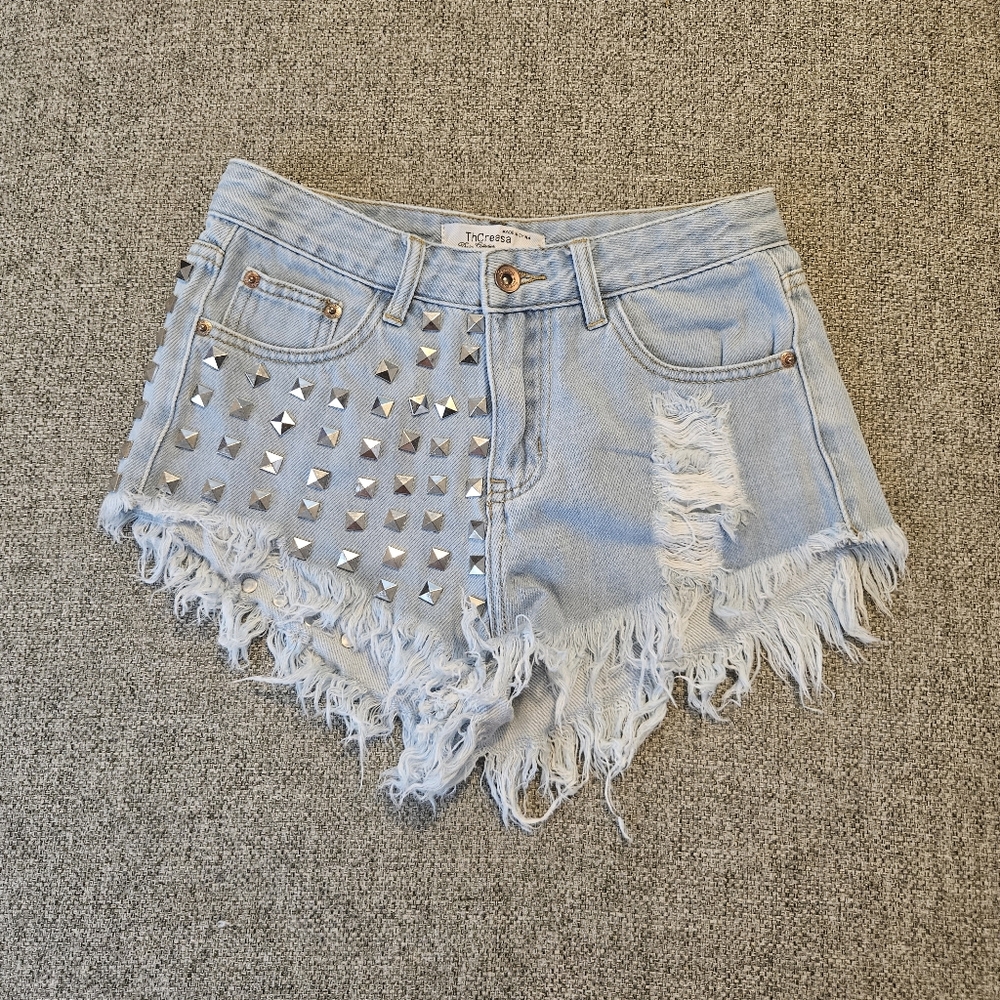ThCreasa Denim Shorts Silver Grommet Embellished Distressed Size 34 US 4
